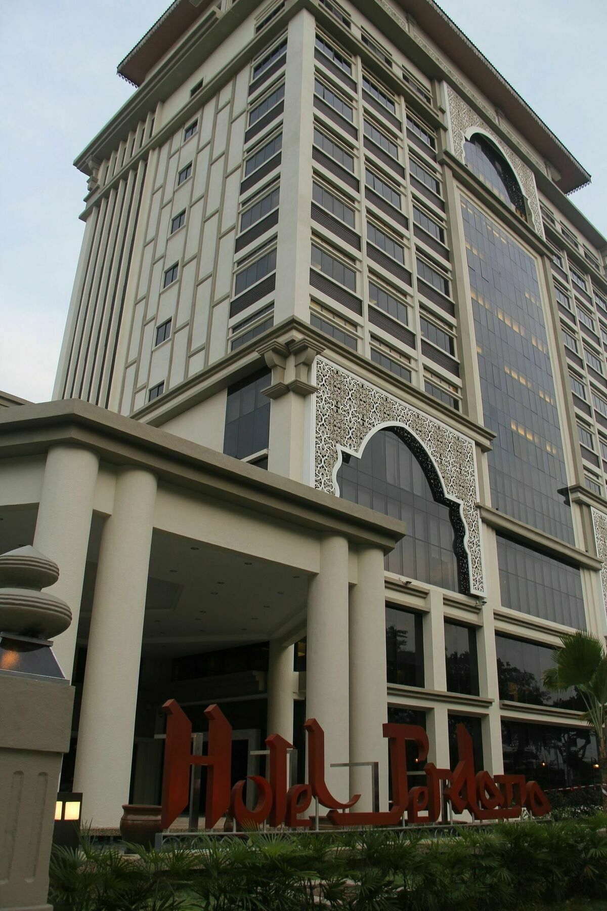 페르다나 코타 바루 호텔 코타바하루 외부 사진